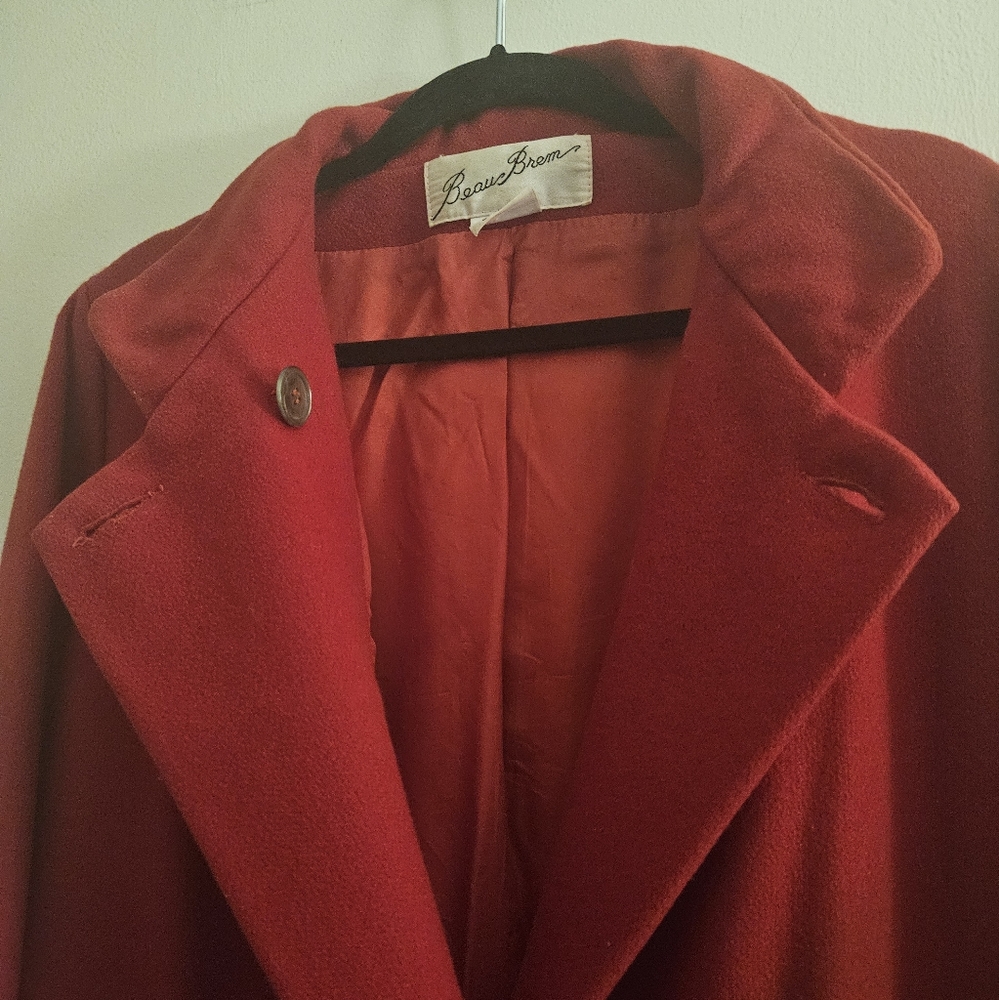 Vintage Woman's Red Wool Peacoat - Picture 8 of 9